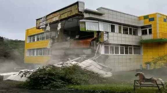 Earthquake Shakes Russia: Massive 8.8 Magnitude Tremor – Watch the Footage