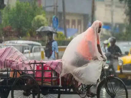 Monsoon Takes a Breather in Delhi While Heavy Rains Pound UP, Uttarakhand, and Central India! Check Out State-Wise IMD Weather Forecast